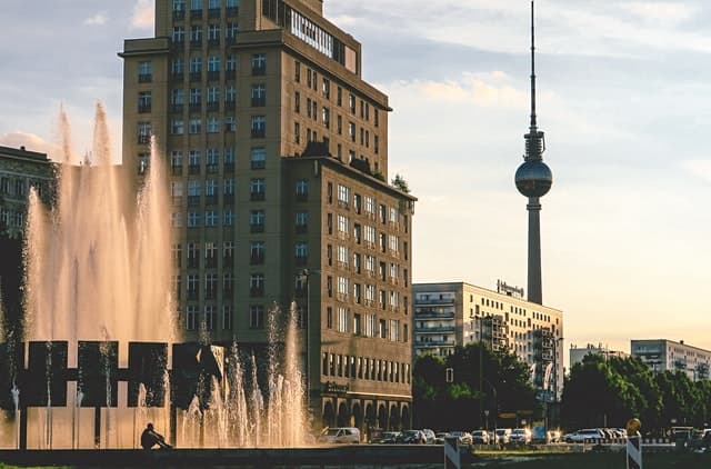 Berlin School of Business and Innovation (BSBI) campus