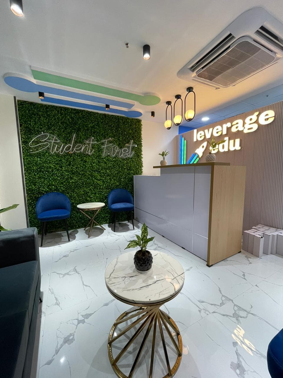 Nehru Place experience centre